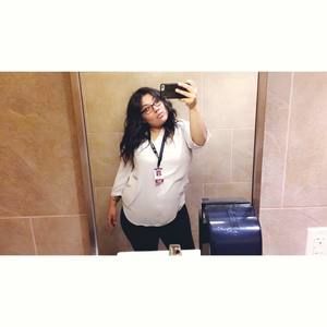 Meet your Posher, Karina